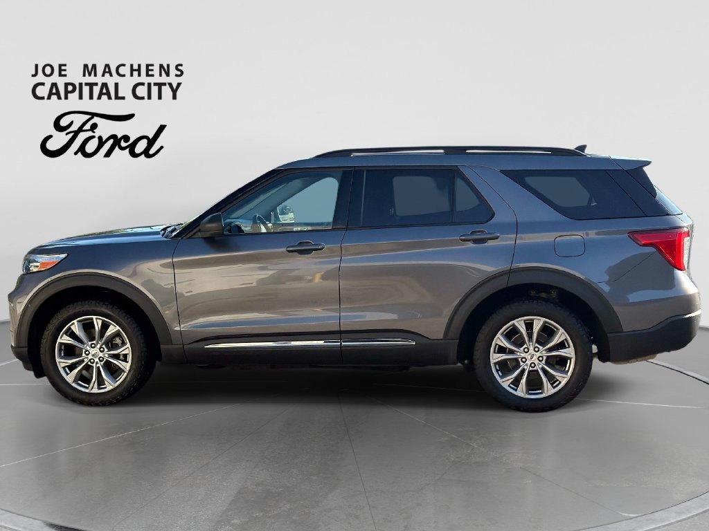 Certified 2023 Ford Explorer XLT w/ Equipment Group 202A AWD/4WD image 8