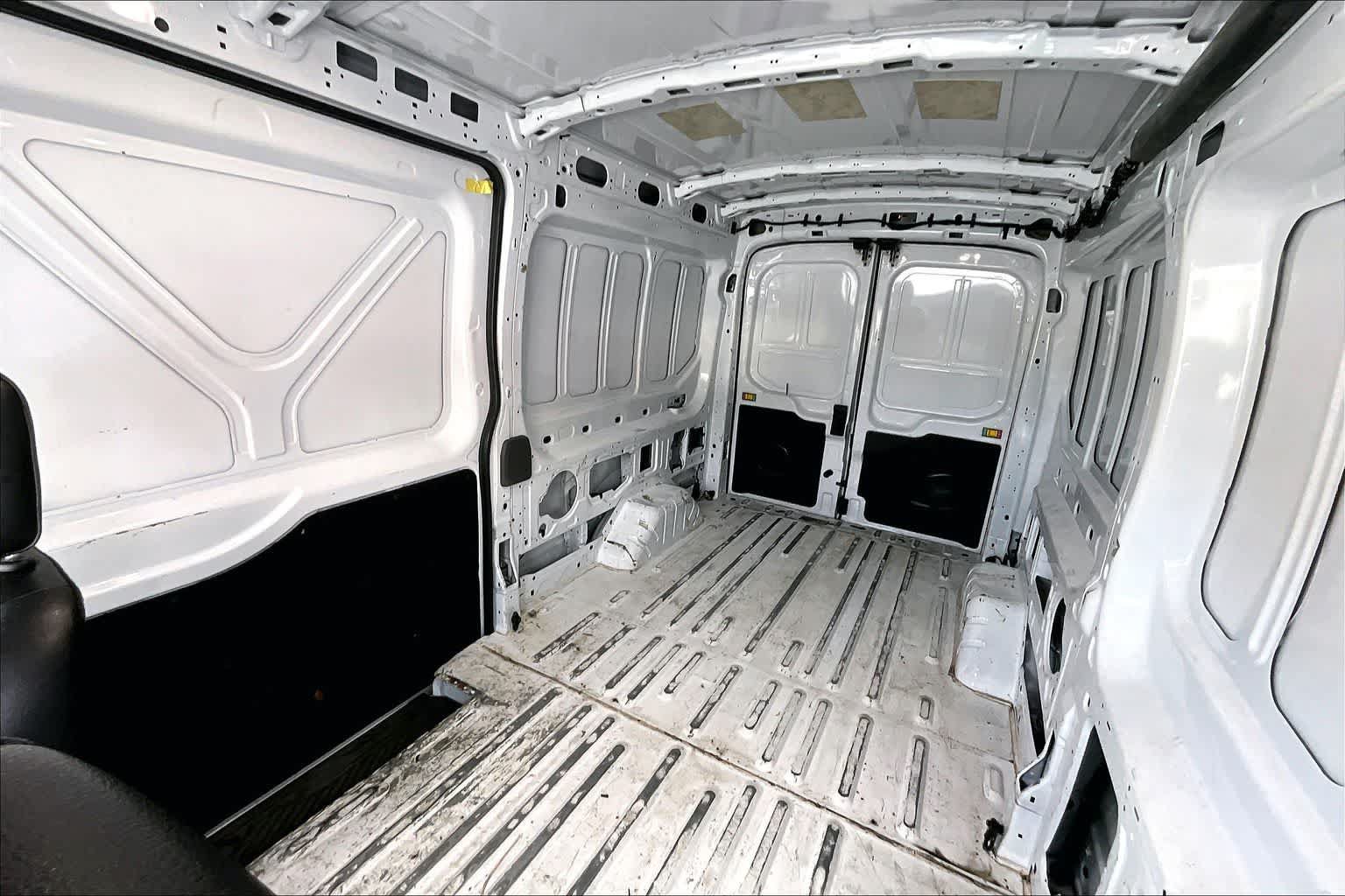 Certified 2023 Ford Transit 250 Medium Roof AWD image 21