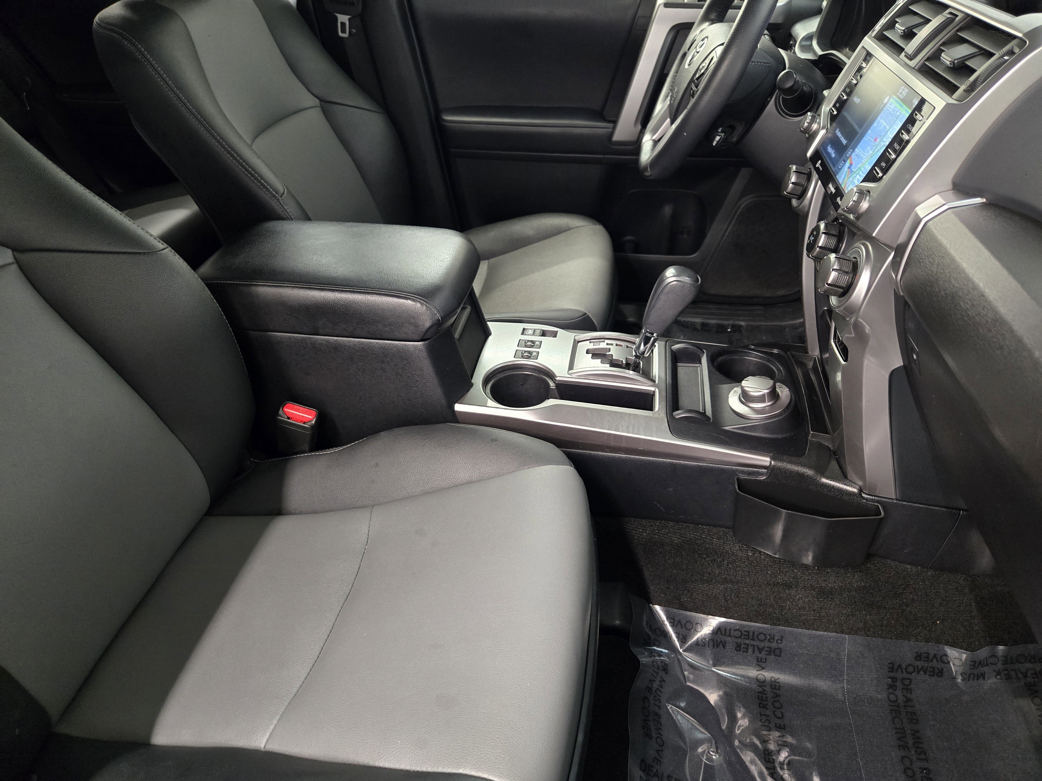 Used 2022 Toyota 4Runner SR5 Premium w/ Moonroof Package AWD/4WD image 15