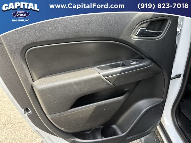 Used 2021 Chevrolet Colorado LT w/ LT Convenience Package RWD image 17