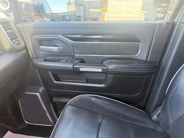 Used 2019 RAM 3500 Laramie AWD/4WD image 16