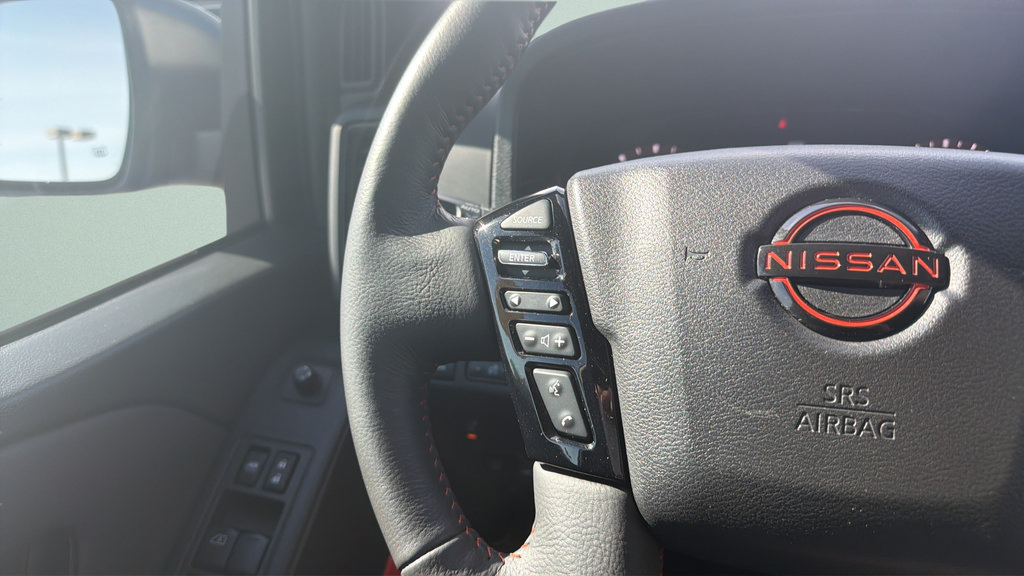 Used 2024 Nissan Frontier PRO-4X w/ Pro Convenience Package AWD/4WD image 26