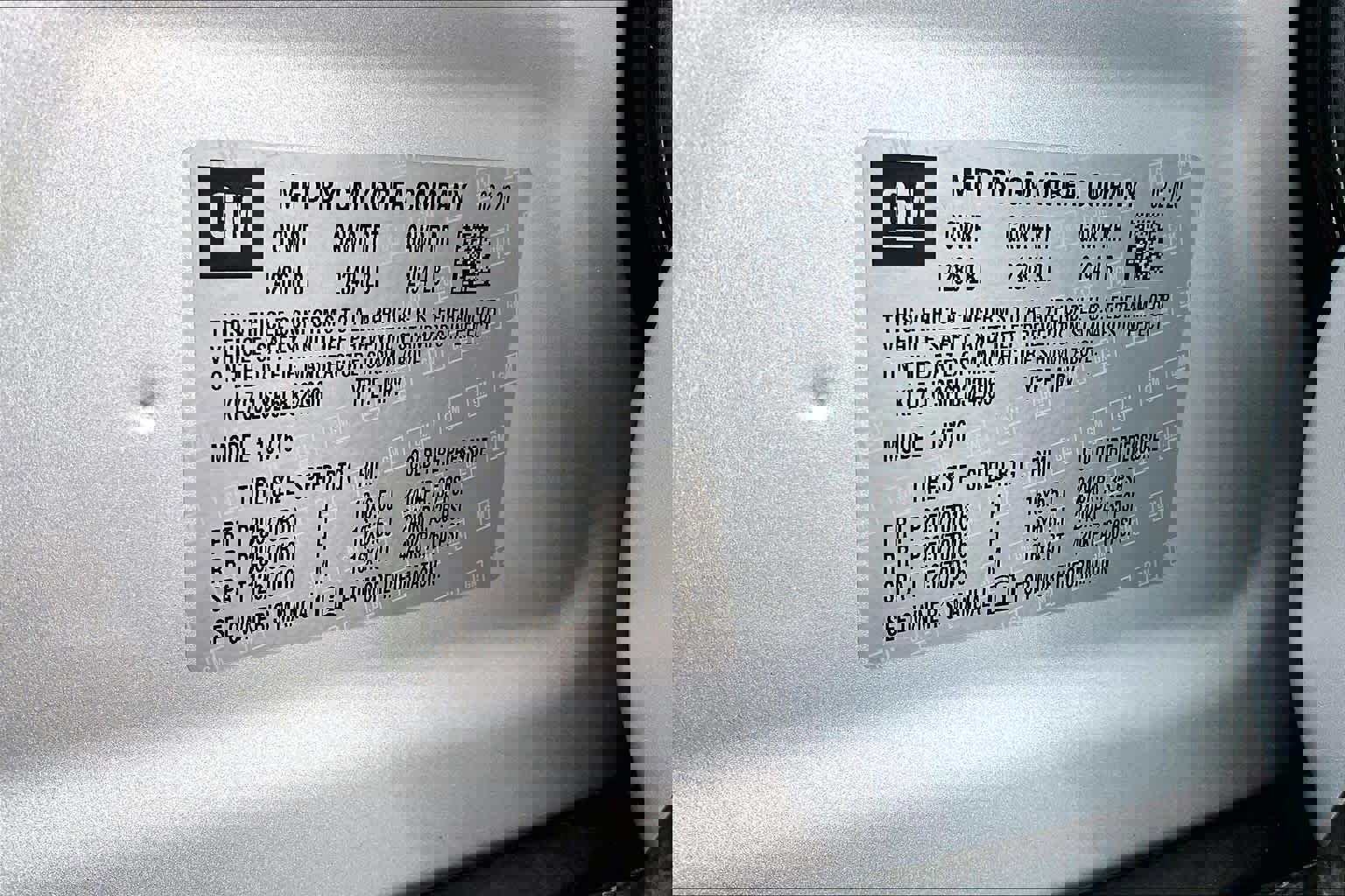 Used 2020 Chevrolet Trax LT w/ LT Convenience Package image 33