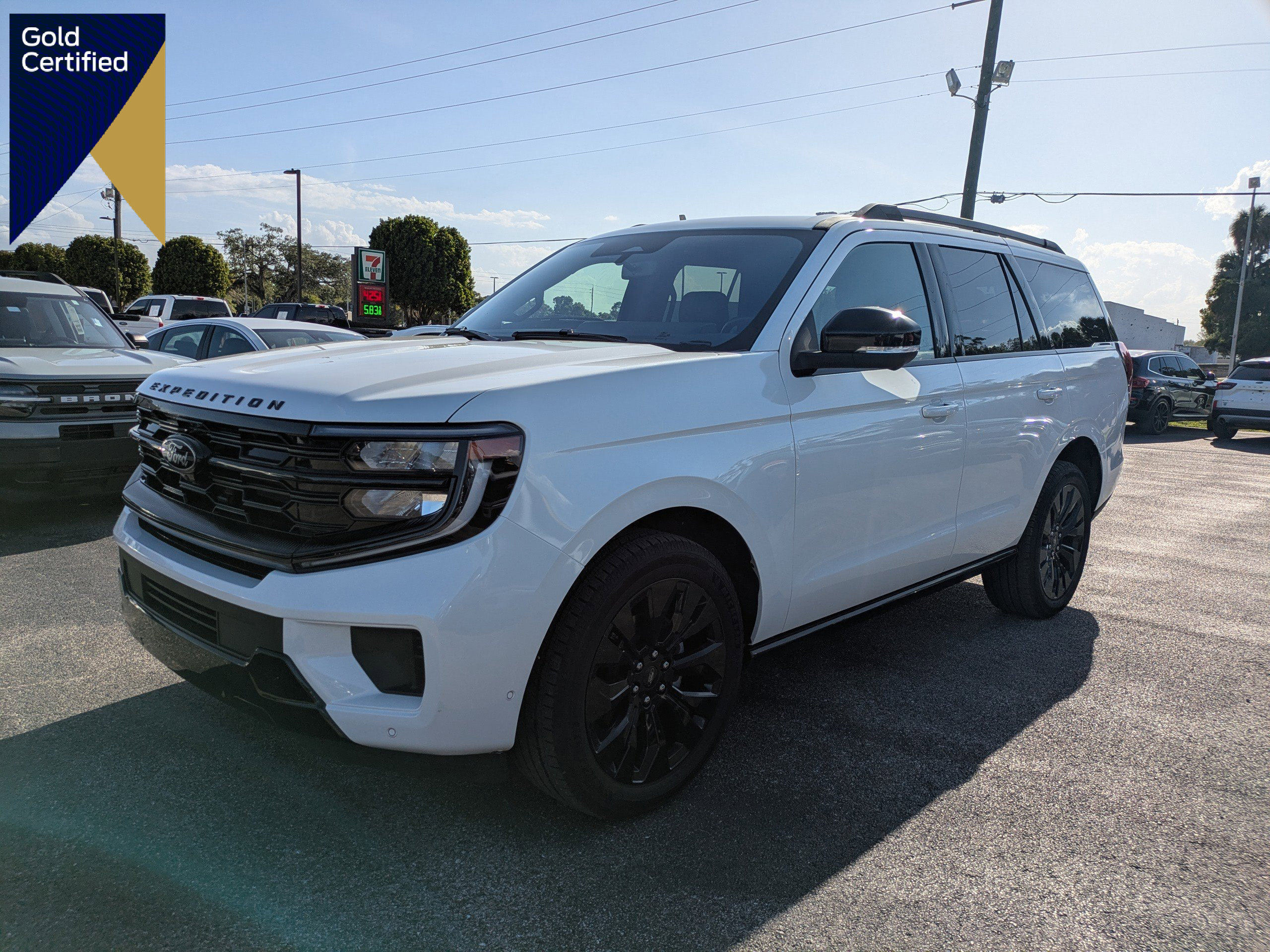 Certified 2025 Ford Expedition Platinum w/ Stealth Appearance Package
