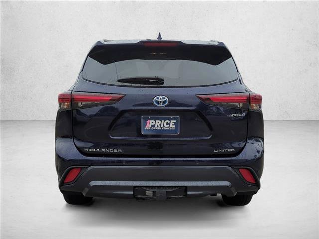 Used 2024 Toyota Highlander Limited video 4