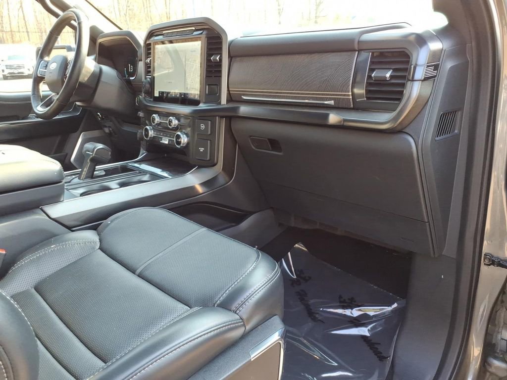 Certified 2023 Ford F150 Platinum w/ Equipment Group 701A High AWD/4WD image 9