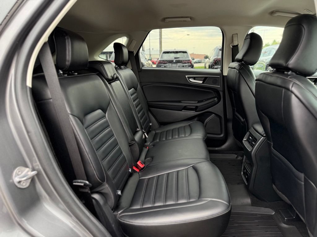 Certified 2024 Ford Edge SEL w/ Convenience Package AWD/4WD image 14