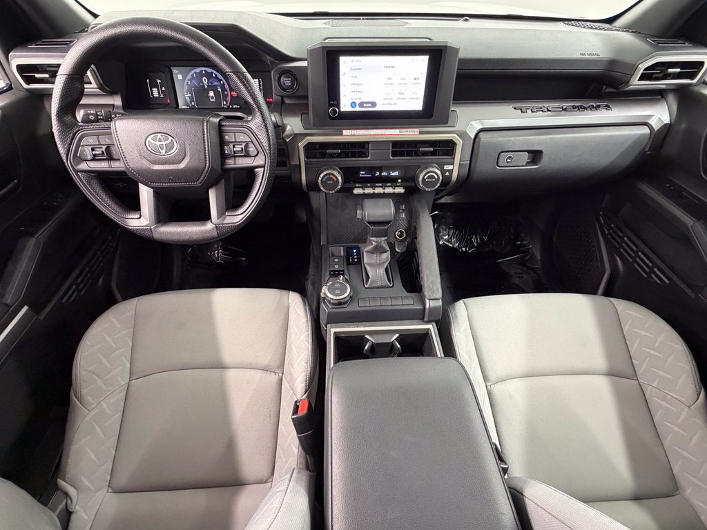 Used 2026 Toyota Tacoma SR5 AWD/4WD image 33