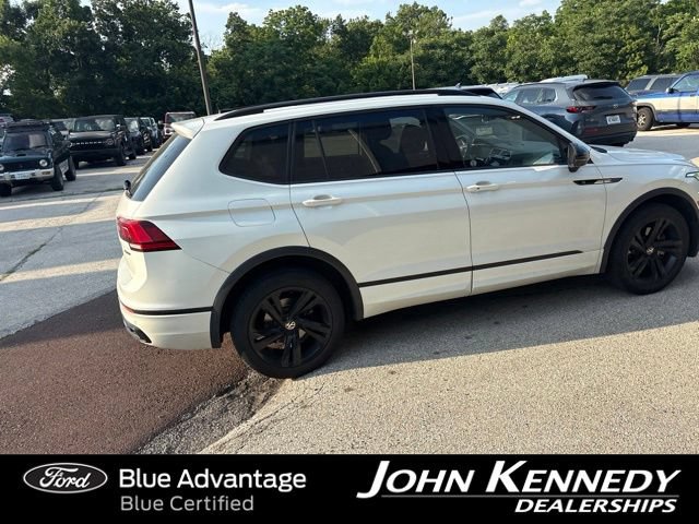 Used 2023 Volkswagen Tiguan SE R-Line AWD/4WD image 20