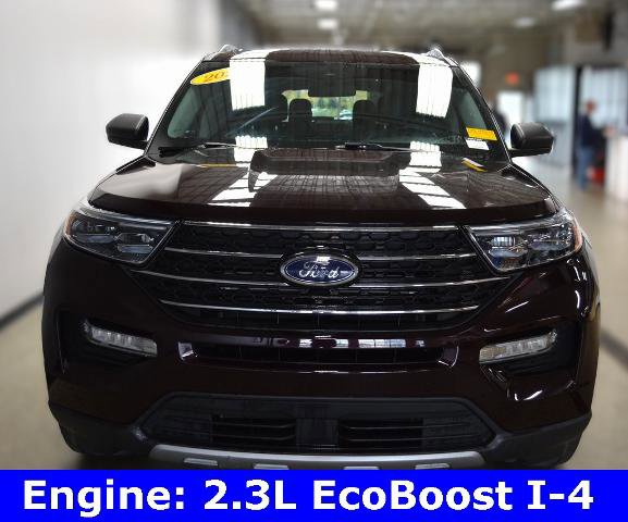 Certified 2022 Ford Explorer XLT w/ Equipment Group 202A image 5