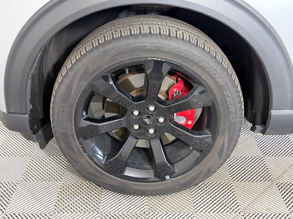 Certified 2023 Ford Explorer ST w/ Equipment Group 401A AWD/4WD image 8