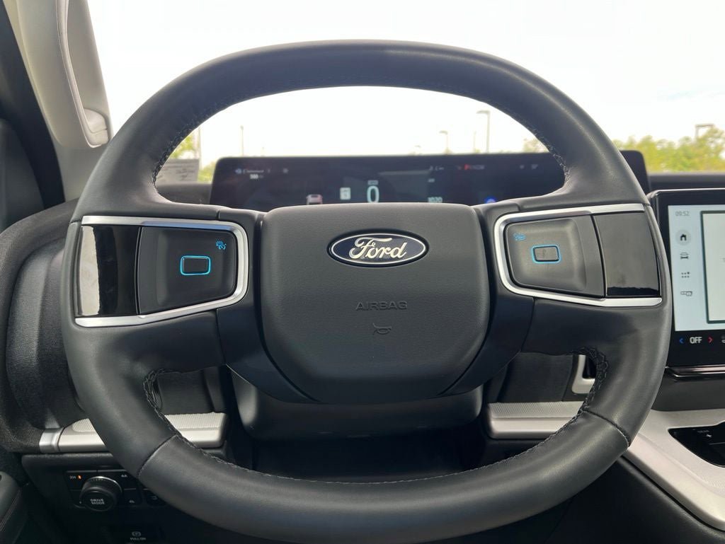 Certified 2025 Ford Expedition Max Active AWD/4WD image 27
