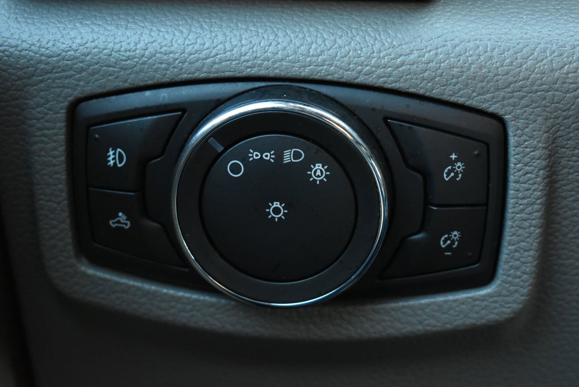 Certified 2017 Ford F150 XLT w/ Equipment Group 302A Luxury image 19