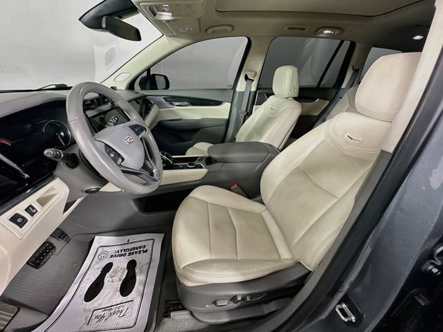 Used 2021 Cadillac XT6 Premium Luxury w/ LPO, Floor Liner Package FWD image 30