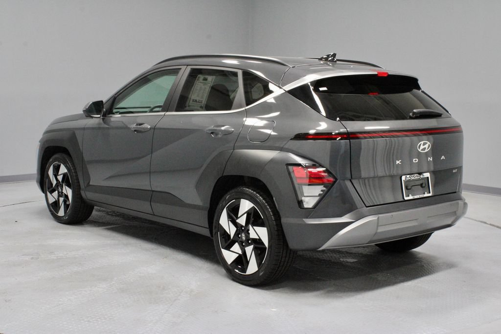 Used 2024 Hyundai Kona Limited FWD image 10