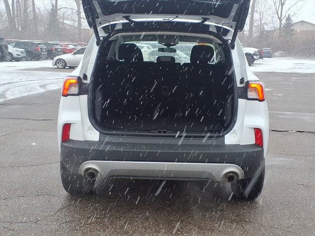 Certified 2022 Ford Escape SE w/ Convenience Package image 9