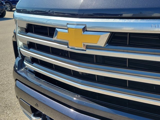 Used 2024 Chevrolet Silverado 1500 High Country image 7