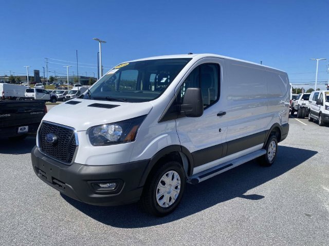 Certified 2025 Ford Transit 250 Low Roof w/ Exterior Upgrade Package RWD image 3