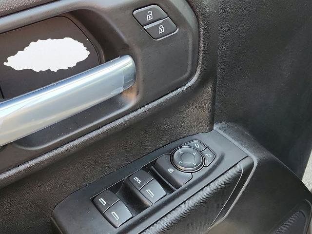 Used 2026 Chevrolet Silverado 1500 Custom w/ LPO, Dark Essentials Package RWD image 15