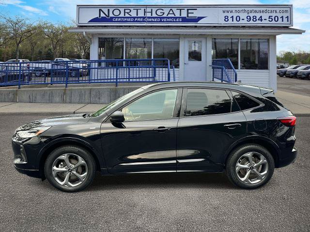 Certified 2023 Ford Escape ST-Line w/ Tech Pack #1 AWD/4WD image 4