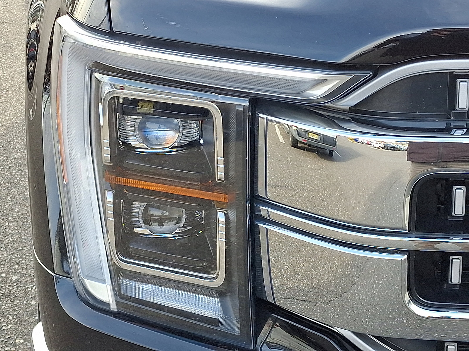 Certified 2023 Ford F150 Lariat w/ Equipment Group 502A High image 9