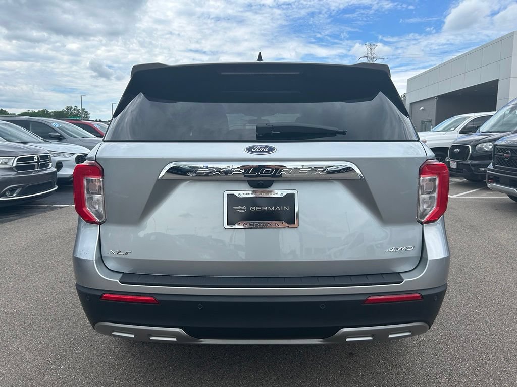 Certified 2024 Ford Explorer XLT w/ Equipment Group 202A AWD/4WD image 7