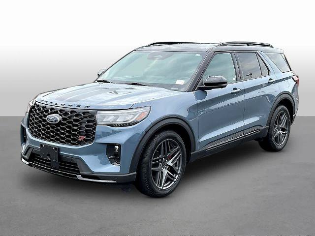 Certified 2025 Ford Explorer ST AWD/4WD image 3