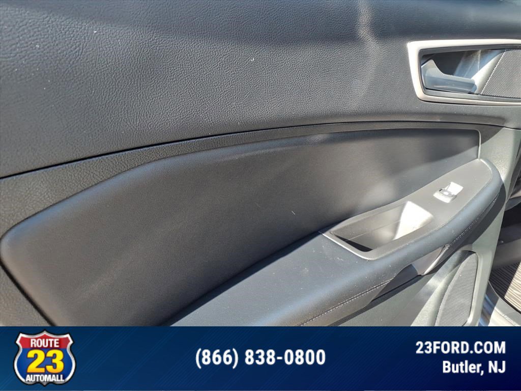 Certified 2022 Ford Edge SEL w/ Convenience Package AWD/4WD image 23
