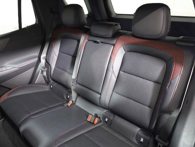 Used 2025 Chevrolet Equinox RS w/ Safety and Technology Package image 11