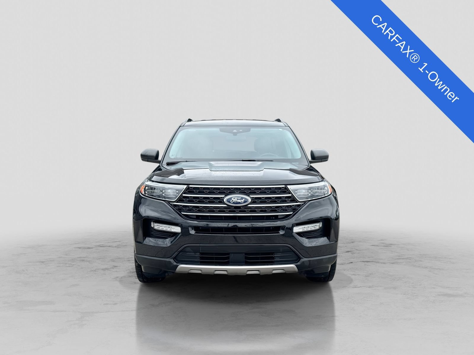 Certified 2023 Ford Explorer XLT w/ Equipment Group 202A AWD/4WD image 12