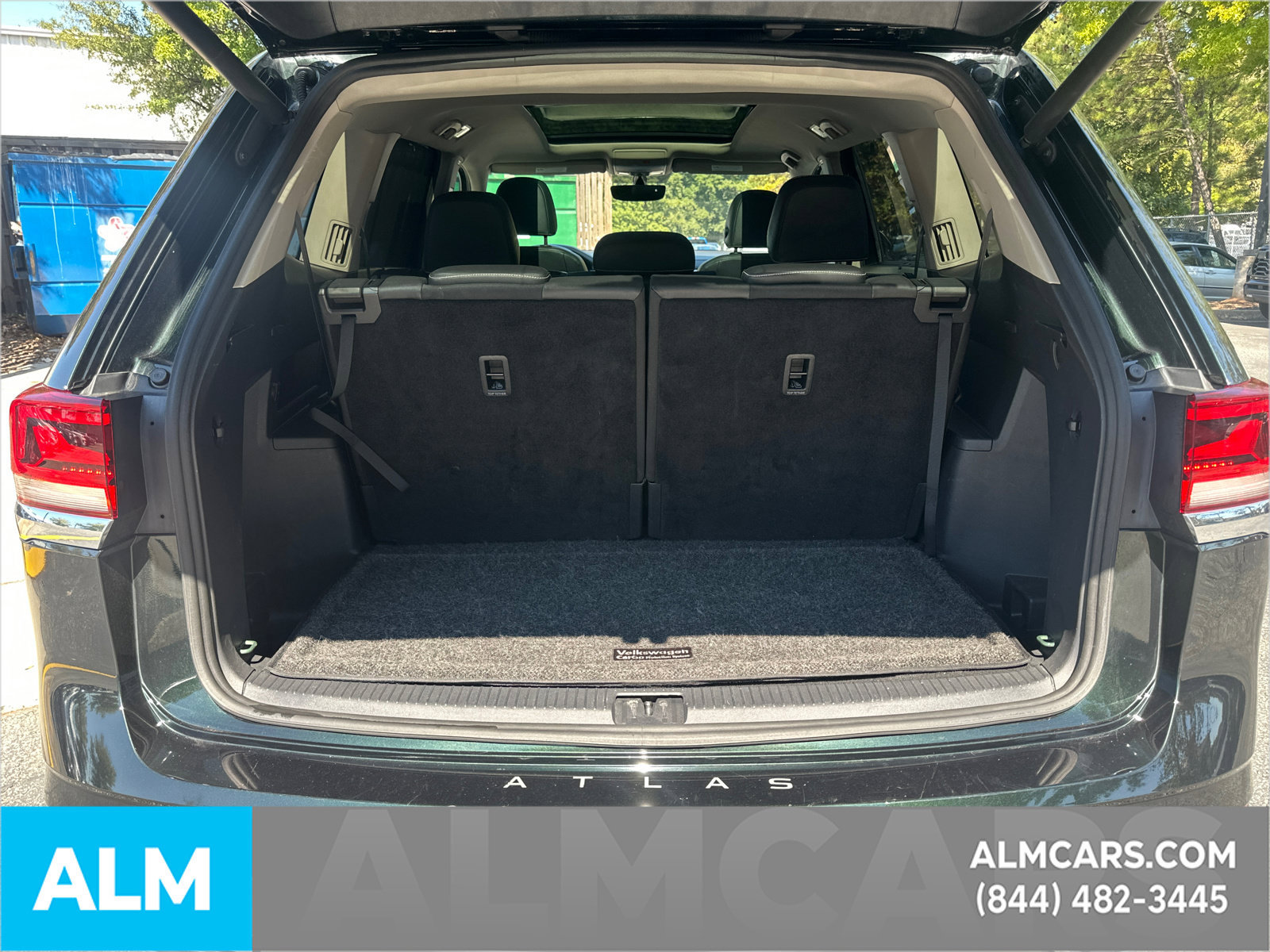 Used 2021 Volkswagen Atlas SE w/ Panoramic Sunroof Package FWD image 21