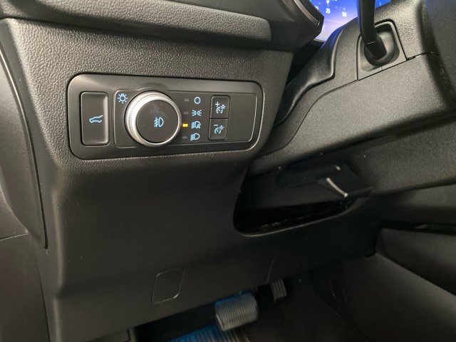 Certified 2021 Ford Escape Titanium w/ Titanium Elite Package AWD/4WD image 18