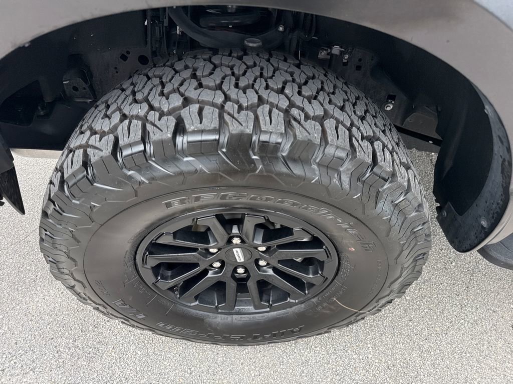 Certified 2025 Ford F150 Raptor AWD/4WD image 13