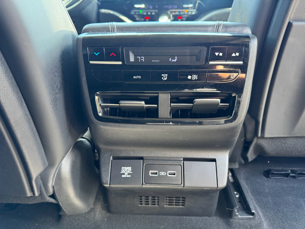Used 2023 Acura MDX w/Technology Package image 16