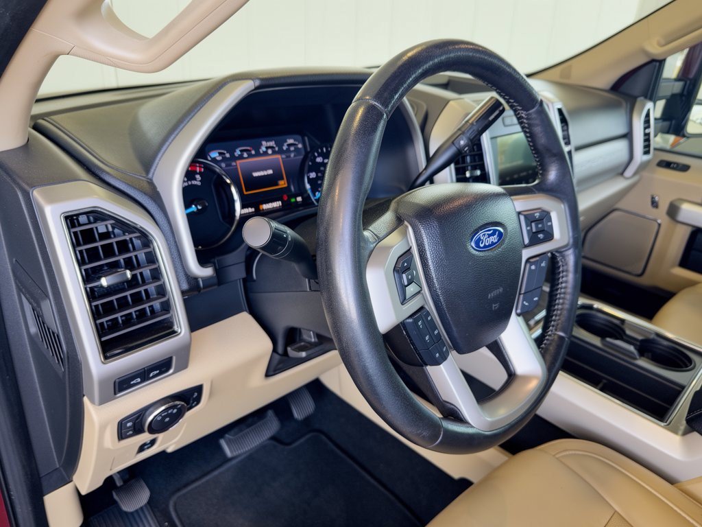 Certified 2019 Ford F250 Lariat w/ Lariat Value Package AWD/4WD image 4