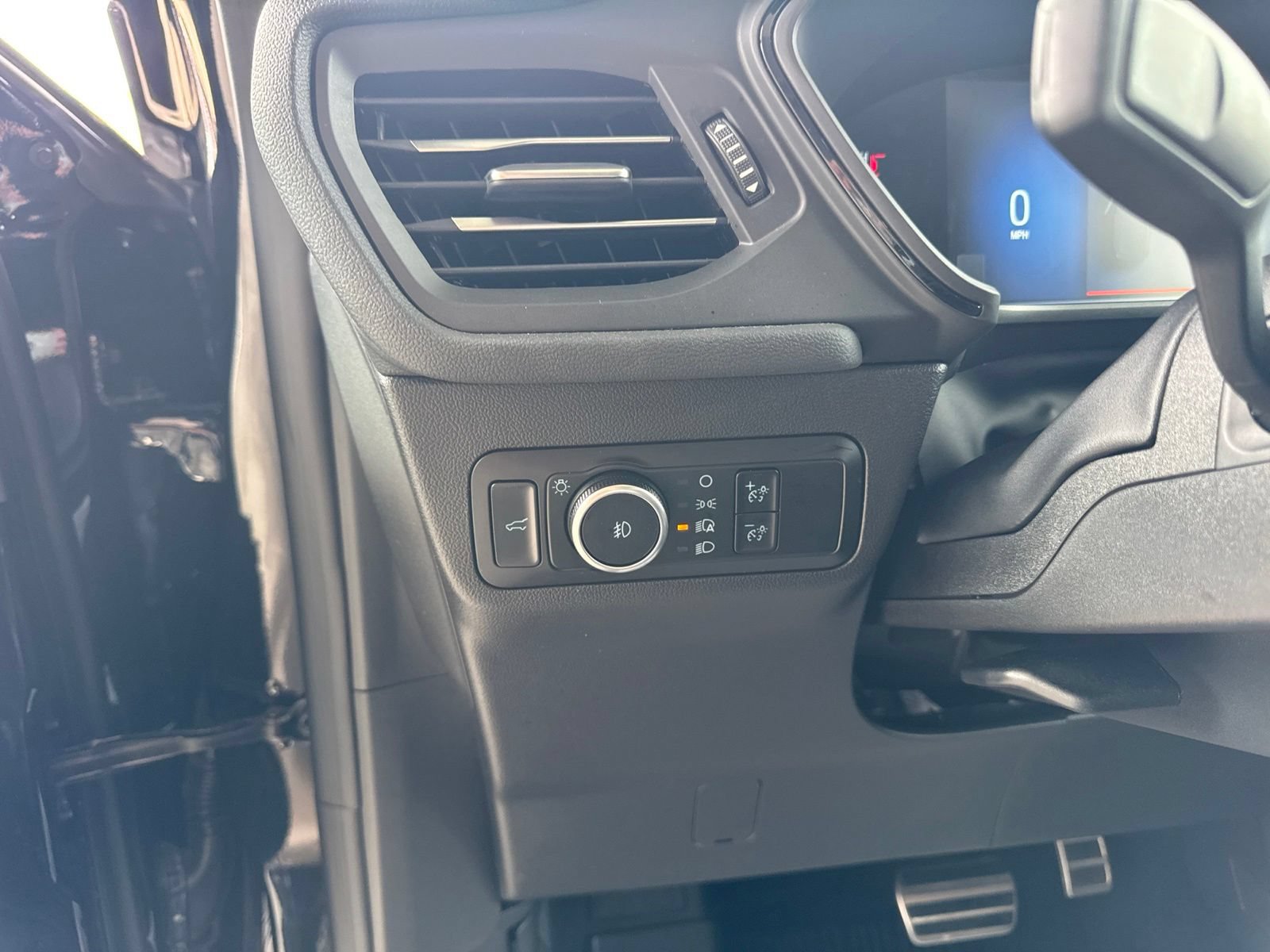 Certified 2023 Ford Escape ST-Line Select AWD/4WD image 25