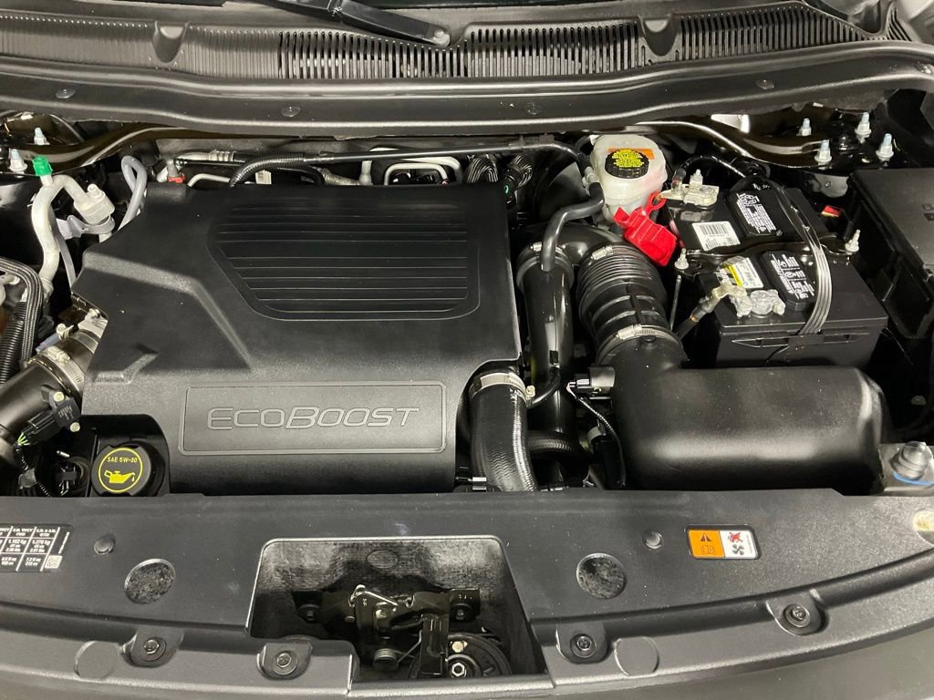 Certified 2018 Ford Explorer Platinum image 9
