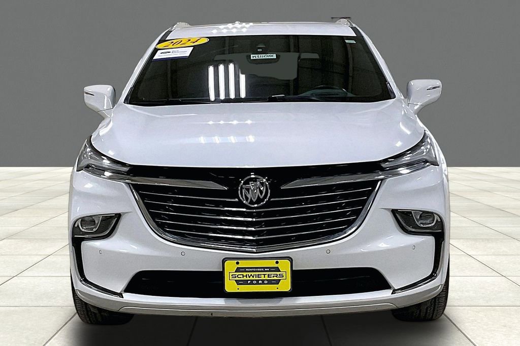 Used 2024 Buick Enclave Premium AWD/4WD image 3