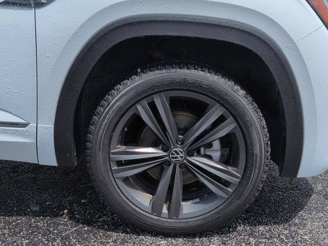 Used 2021 Volkswagen Atlas SE w/ Panoramic Sunroof Package FWD image 11