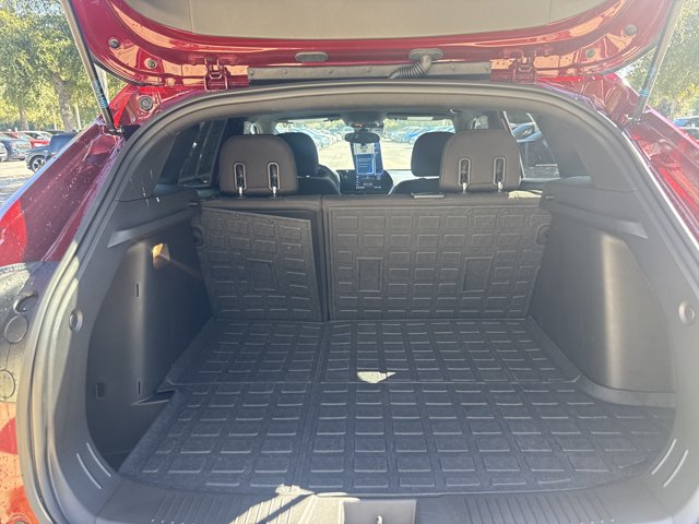 Used 2025 Chevrolet Trax RS w/ Sunroof Package FWD image 6