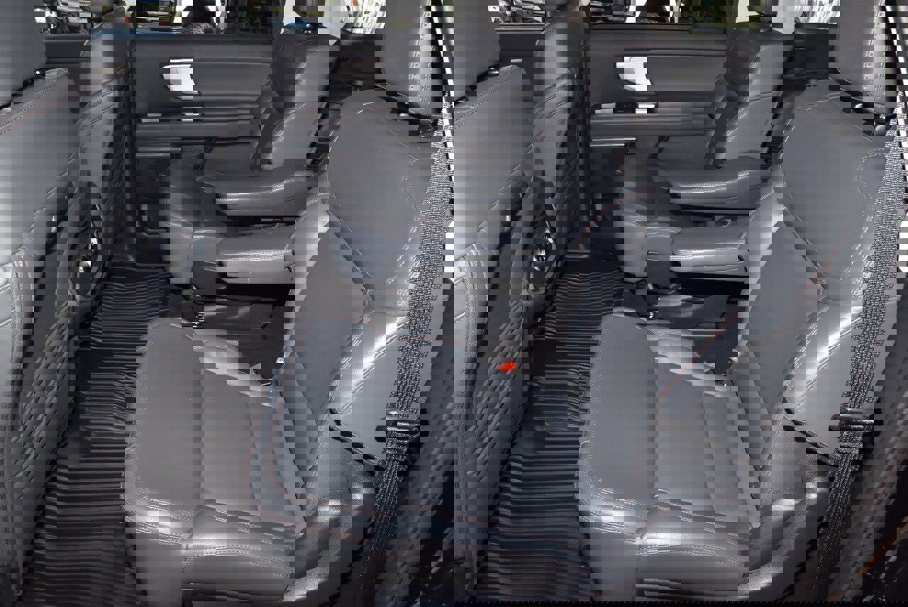 Certified 2025 Ford Expedition Max Active image 14