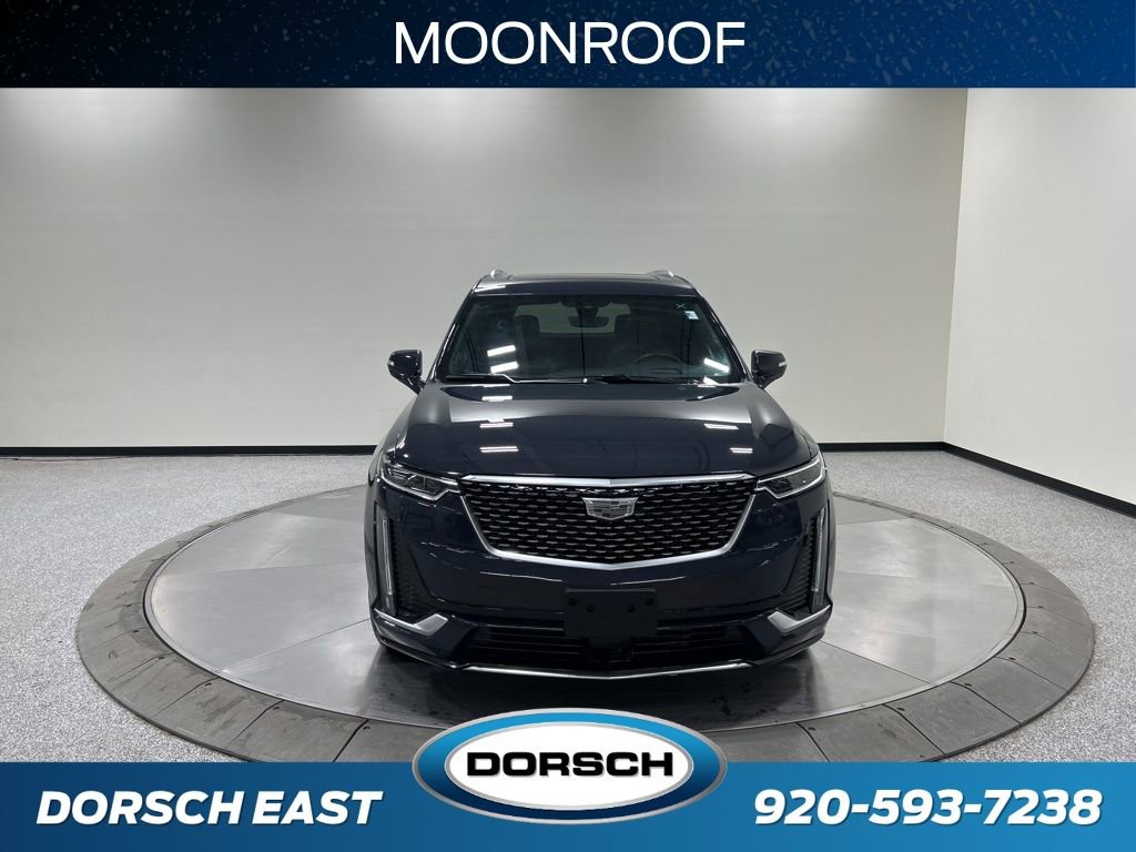 Used 2024 Cadillac XT6 Premium Luxury w/ Technology Package AWD/4WD image 3