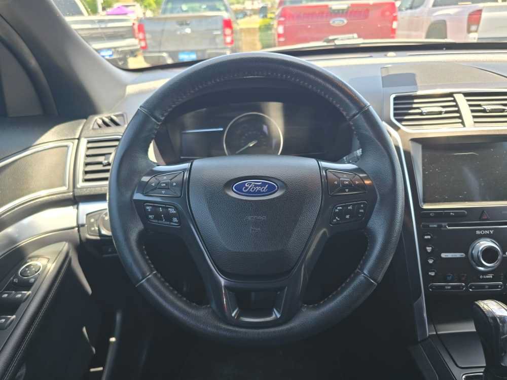 Certified 2018 Ford Explorer Sport w/ Equipment Group 401A AWD/4WD image 11