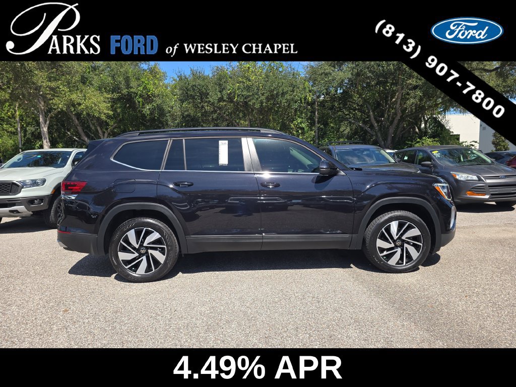 Used 2025 Volkswagen Atlas SE FWD image 4