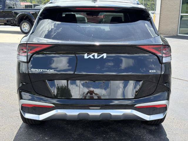 Used 2025 Kia Sportage SX AWD/4WD image 6