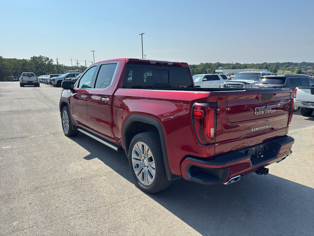 Used 2021 GMC Sierra 1500 Denali w/ Denali Ultimate Package AWD/4WD image 7