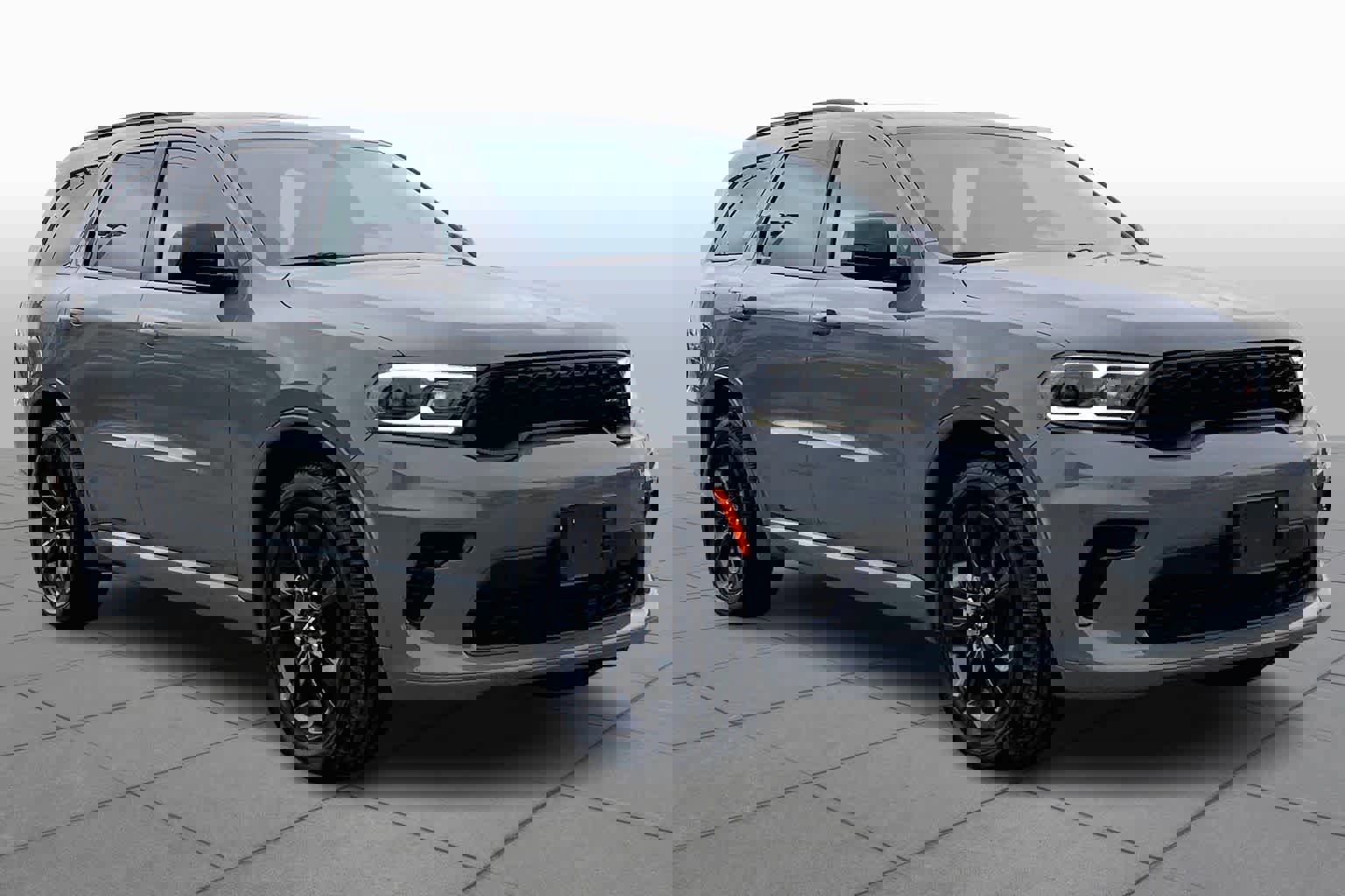 Used 2025 Dodge Durango GT w/ Blacktop Package image 5