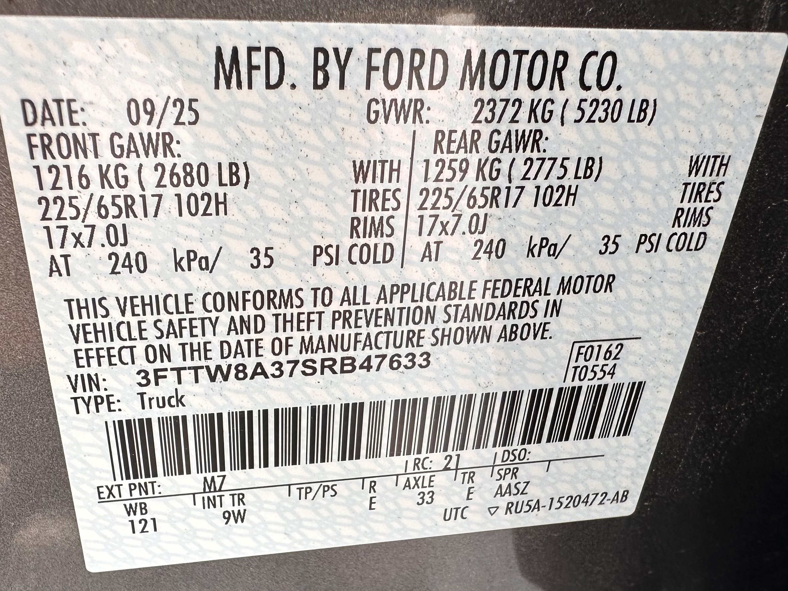 Certified 2025 Ford Maverick XL FWD image 30