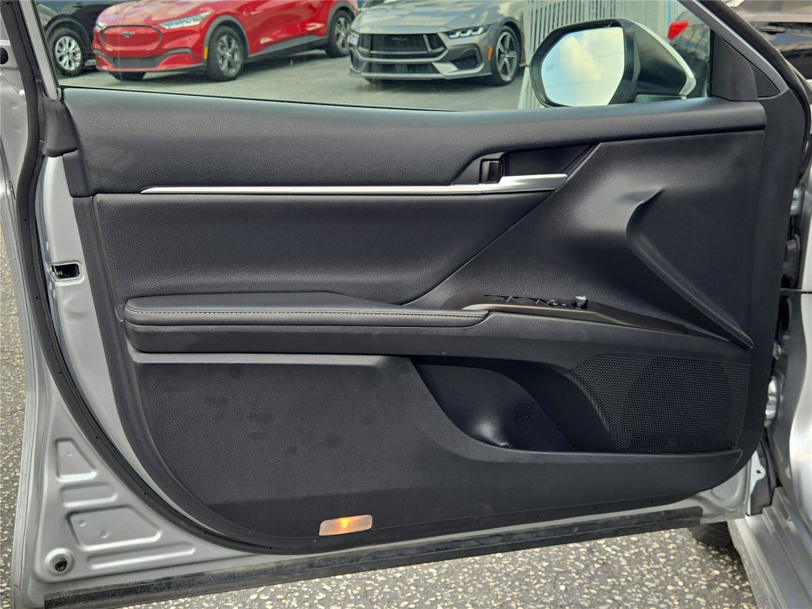 Used 2024 Toyota Camry XSE FWD image 18