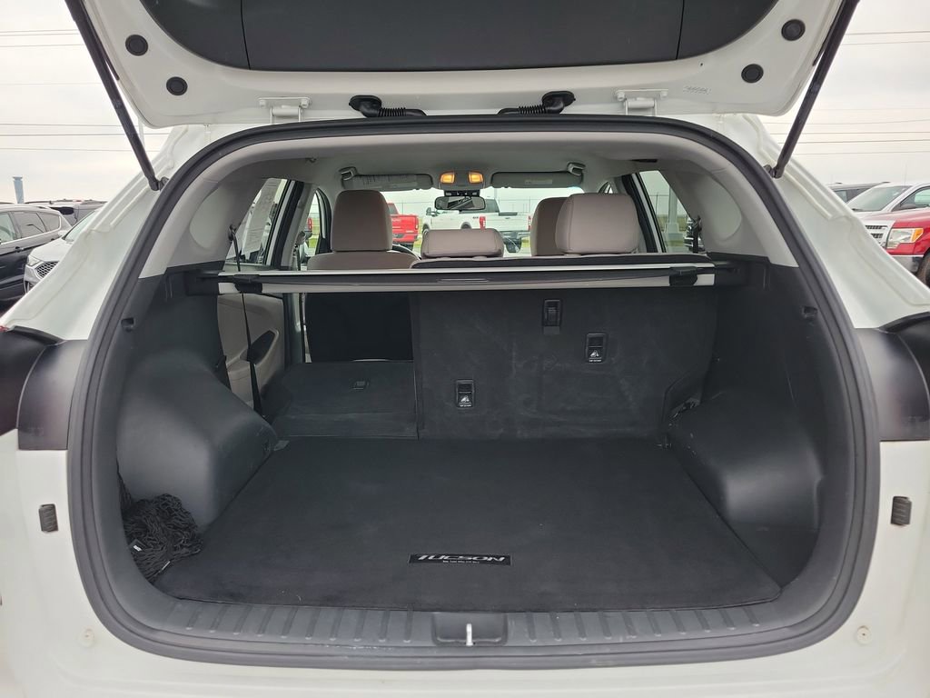 Used 2020 Hyundai Tucson SE image 10